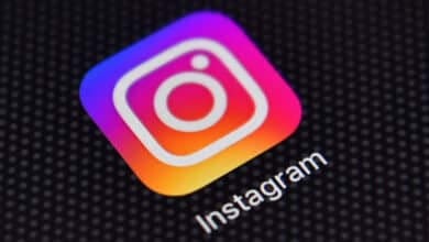 Fiese Masche bei Instagram: Kriminelle locken mit blauem Haken Scammer haben es auf die privaten Daten von Instagram-Nutzenden abgesehen  und das mit einer eher seltenen, alarmierenden Methode.