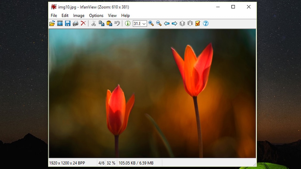 Gestión de imágenes ajustada: IrfanView ofrece mucho, sin sobrecargar la barra de herramientas.
